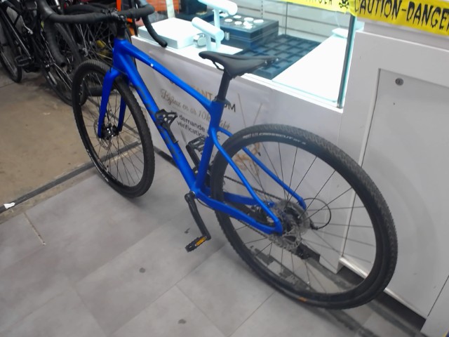 Velo de montagne pliable giant revolt 2