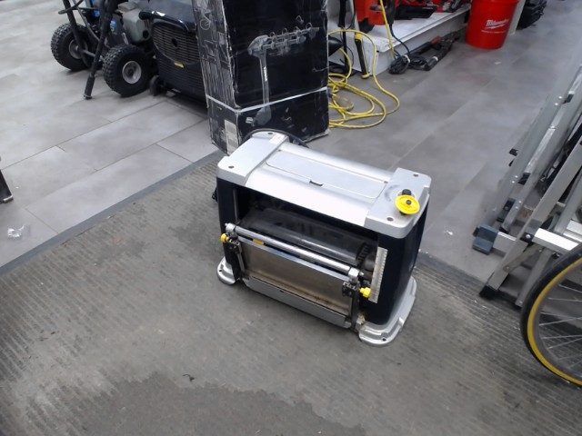 Raboteuse mastercraft 12 1/2po