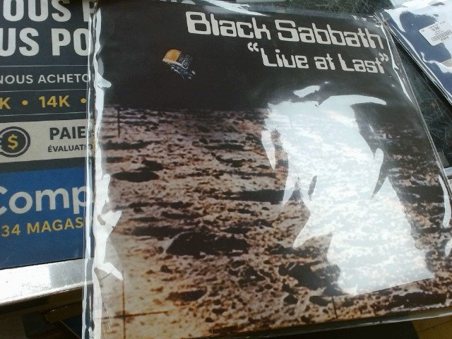 Live at last vinyl