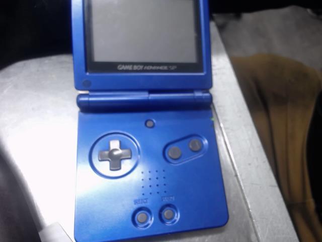 Gameboy advance rouge sans charge