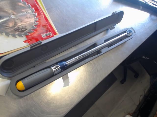 Drive torque wrench