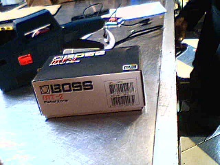 Boss metal zone mt-2