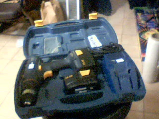 Drill +charg+batt dans bo