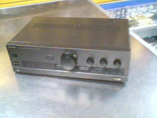 Ampli technics with wires
