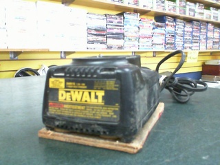 Chargeur batterie pour drill