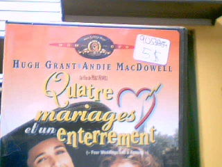 4 mariages et un enterrement