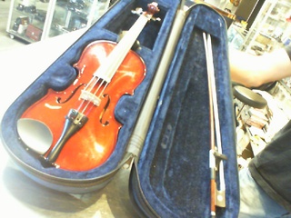 Violon 1/10 ds case neuf