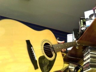 Guitare acoustique+case