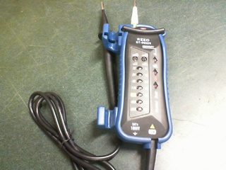 Voltage & continuity tester