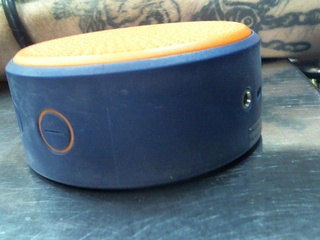 Speaker bluetooth