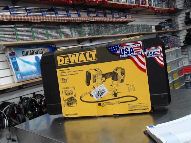 Gun a graisser dewalt+batt 1.5ah
