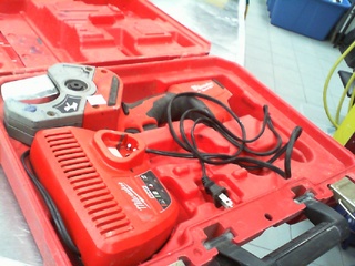 M12 plastic pipe shear neuf