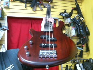 Bass lefty rosewood 3 knobs