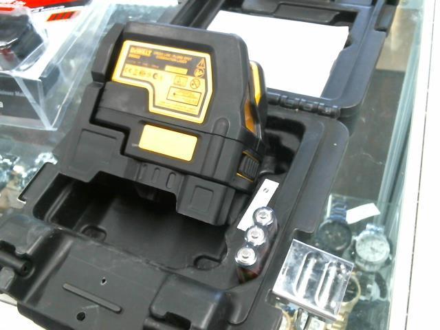 Laser de dewalt comme neuf