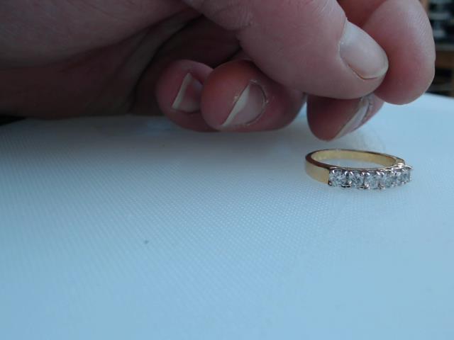 Bague en argent encien contrat