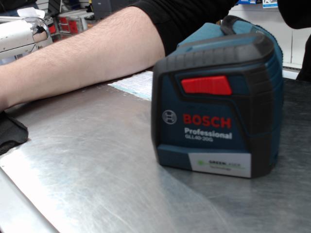 Laser bosch dans case (ms)