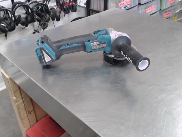 Grinder makita dga454