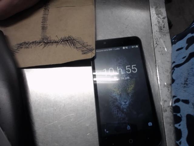 Telephone cellulaire zte noir