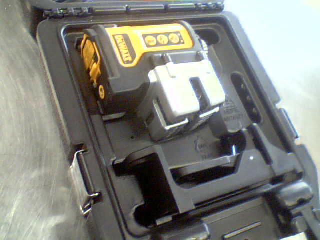 Laser dewalt en boite