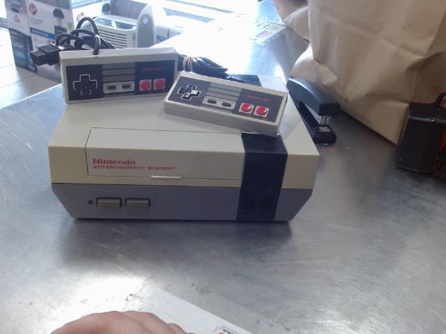 Nes avec 2 manettes et fils