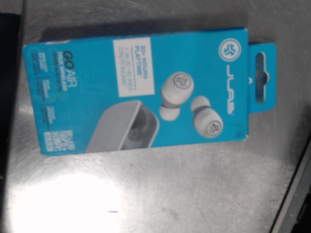 True wireless earbuds
