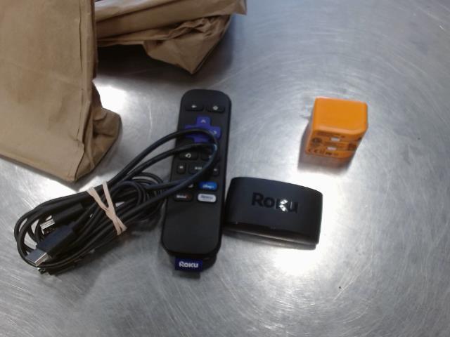 Roku tv avec fils et manette