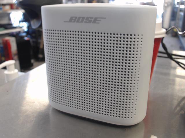 Bose soundlink color ii